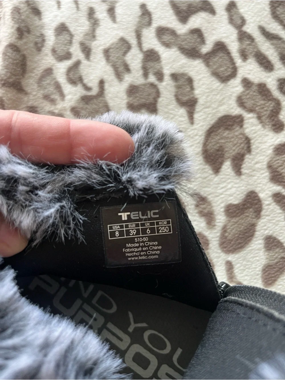 Telic Women’s Black Knit Winter Ankle Boots with Faux Fur Collar